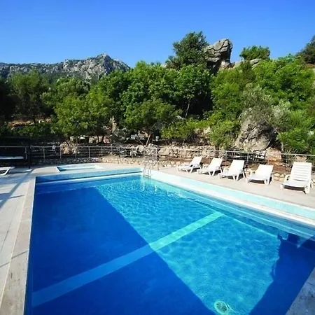 Otel Zeus 2*